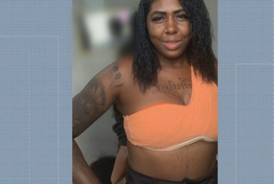 mulher-e-morta-a-caminho-de-bloco-no-andarai-em-tiroteio-entre-faccoes mulher-e-morta-a-caminho-de-bloco-no-andarai-em-tiroteio-entre-faccoes