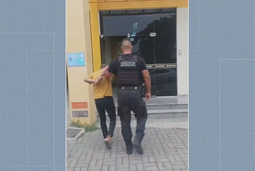 mulher-e-morta-a-facadas-em-caxias3B-ex-marido-e-preso-horas-depois-na-zona-sul-do-rio-suspeito-capturado-em-shopping