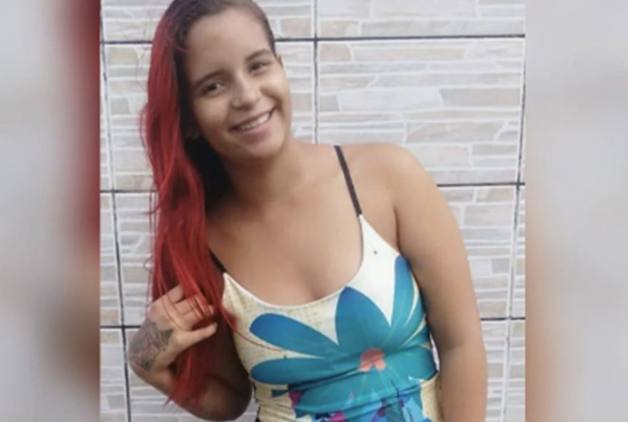 mulher-e-morta-por-ex-companheiro-na-casa-da-irma-em-igarassu3A-crime-ocorreu-na-frente-de-bebe