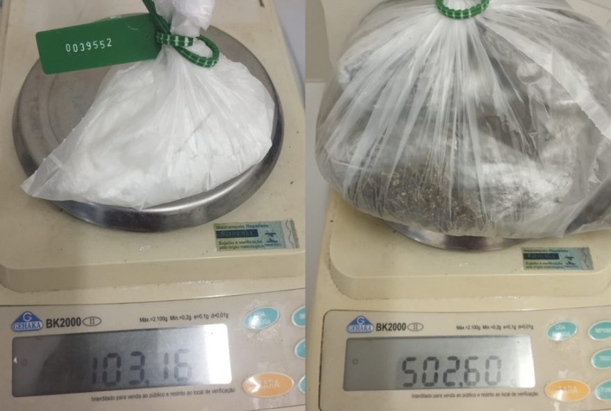 mulher-e-presa-ao-tentar-entrar-com-drogas-em-presidio-com-filha-de-2-anos-em-presidente-bernardes3A-flagrante-por-trafico mulher-e-presa-ao-tentar-entrar-com-drogas-em-presidio-com-filha-de-2-anos-em-presidente-bernardes3A-flagrante-por-trafico