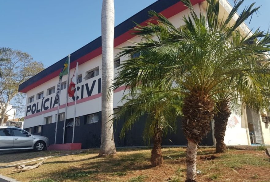 mulher-e-presa-em-flagrante-apos-furtar-supermercado-em-pirapozinho3A-entenda-o-caso.-medidas-preventivas-garantem-seguranca-da-populacao-e-coibem-crimes