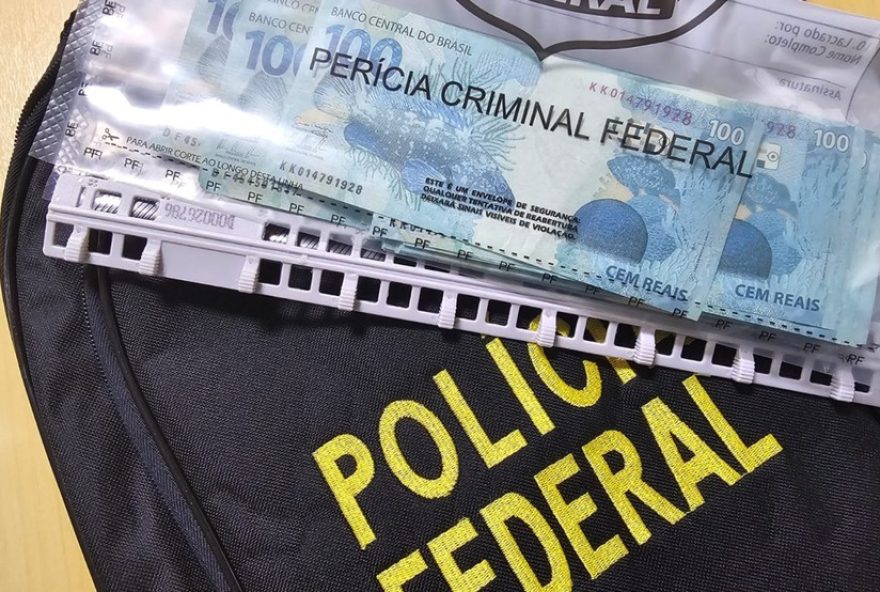 mulher-e-presa-pela-terceira-vez-em-uberlandia-por-portar-notas-falsas-escondidas-no-guarda-roupas