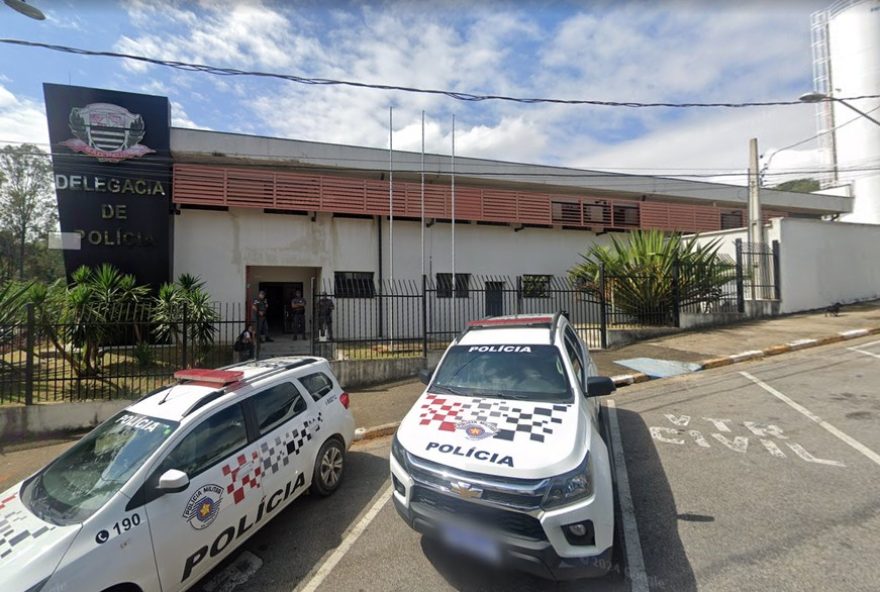 mulher-e-presa-suspeita-de-matar-companheiro-a-facadas-em-mairinque-sp3A-caso-choca-e-reforca-importancia-do-combate-a-violencia-domestica mulher-e-presa-suspeita-de-matar-companheiro-a-facadas-em-mairinque-sp3A-caso-choca-e-reforca-importancia-do-combate-a-violencia-domestica