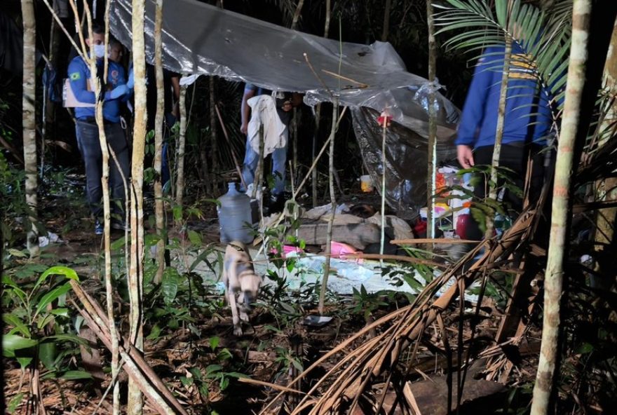 mulher-encontrada-morta-em-mata-da-ufam3B-companheiro-e-preso-em-manaus3A-caso-de-violencia-domestica.-a-importancia-da-denuncia-e-apoio-as-vitimas mulher-encontrada-morta-em-mata-da-ufam3B-companheiro-e-preso-em-manaus3A-caso-de-violencia-domestica.-a-importancia-da-denuncia-e-apoio-as-vitimas