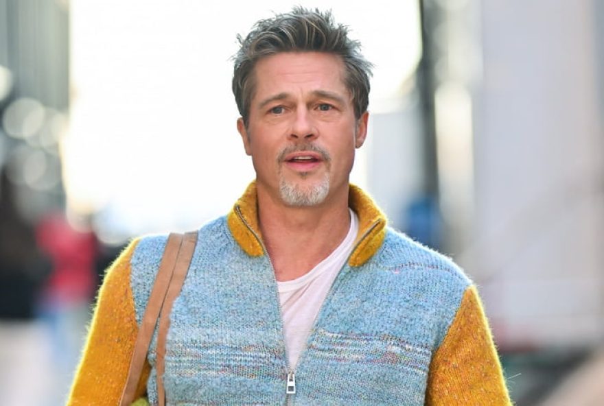 mulher-perde-r24-52C2-milhoes-em-golpe-de-falso-romance-com-brad-pitt3A-alerta-sobre-perigos-de-relacionamentos-virtuais