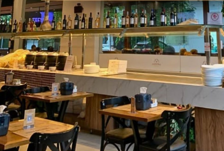 mulher-prende-dedo-em-maquina-de-salgados-em-padaria-de-santos3A-bombeiros-socorrem-vitima-com-lesao-no-osso mulher-prende-dedo-em-maquina-de-salgados-em-padaria-de-santos3A-bombeiros-socorrem-vitima-com-lesao-no-osso