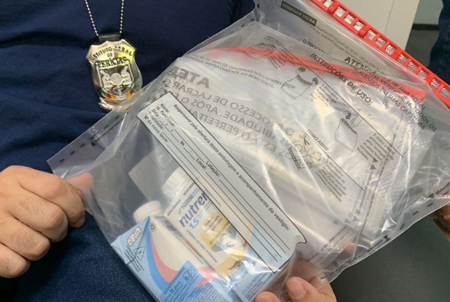 mulher-presa-em-pelotas-por-tentar-envenenar-marido-com-medicamentos-controlados mulher-presa-em-pelotas-por-tentar-envenenar-marido-com-medicamentos-controlados