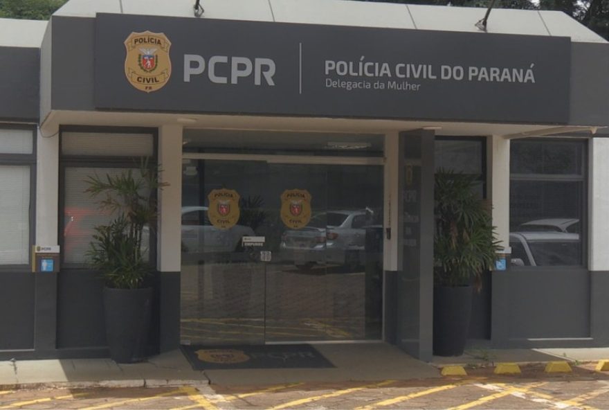 mulher-se-joga-de-carro-em-movimento-com-filho-no-colo-apos-agressoes3A-agressor-ameacou-a-vitima.-guarda-municipal-de-cascavel-relata-detalhes mulher-se-joga-de-carro-em-movimento-com-filho-no-colo-apos-agressoes3A-agressor-ameacou-a-vitima.-guarda-municipal-de-cascavel-relata-detalhes