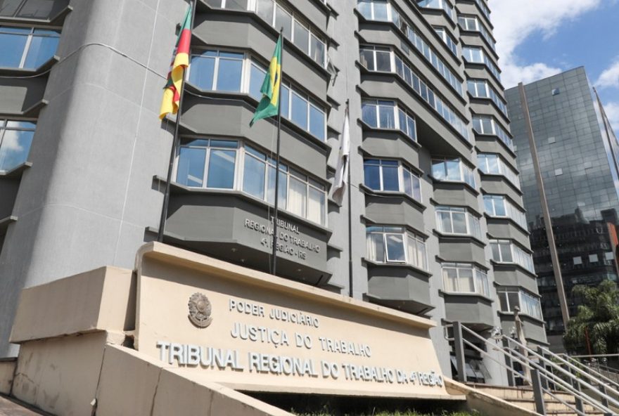 mulheres-ganham-202C925-a-menos-que-homens-no-brasil3A-decisao-da-justica-do-trabalho-do-rs