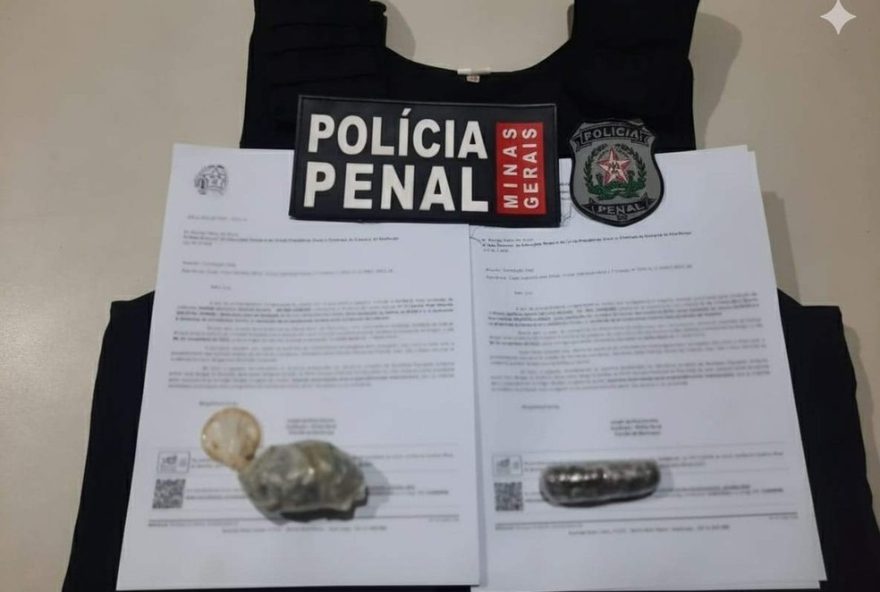 mulheres-sao-presas-com-drogas-escondidas-nas-partes-intimas-em-manhuacu3A-acao-da-policia-impede-trafico-dentro-de-prisao