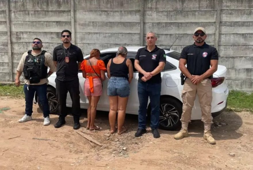 mulheres-sao-presas-por-trafico-de-drogas-no-porto-de-belem3A-32C8kg-de-maconha-apreendidos