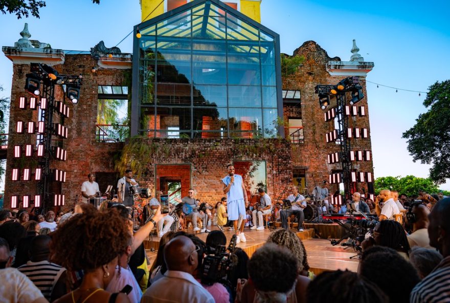 mumuzinho-grava-show-simples-assim-para-amigos-e-fas-no-rio-de-janeiro mumuzinho-grava-show-simples-assim-para-amigos-e-fas-no-rio-de-janeiro