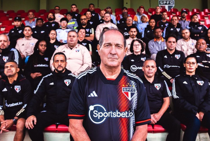 muricy-ramalho-deixa-cargo-de-coordenador-no-sao-paulo3A-rafinha-cotado-para-assumir muricy-ramalho-deixa-cargo-de-coordenador-no-sao-paulo3A-rafinha-cotado-para-assumir