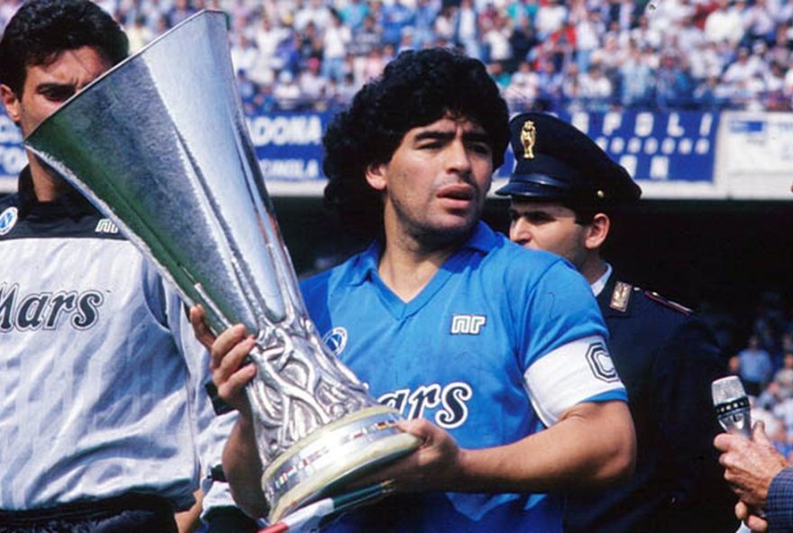 napoli-quer-vitoria-em-homenagem-a-maradona-na-champions-league3A-22seria-bonito22
