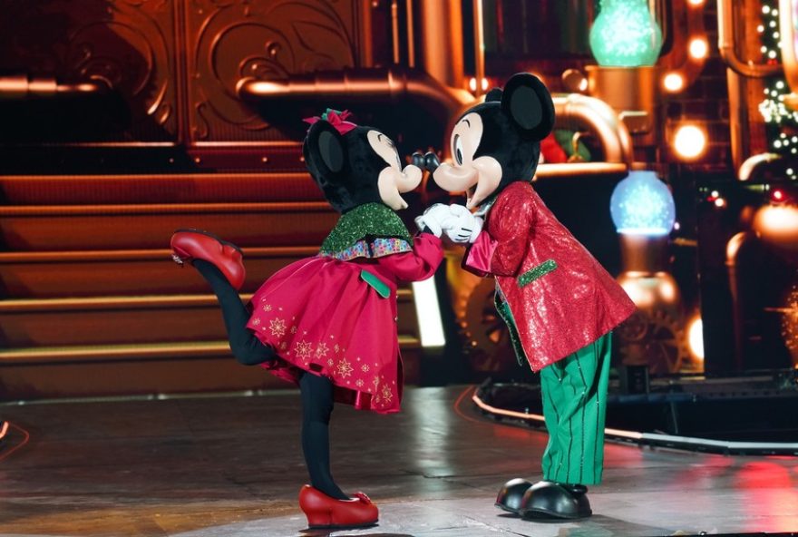 natal-de-curitiba-20253A-maior-evento-da-historia-espera-22C4-milhoes-de-visitantes