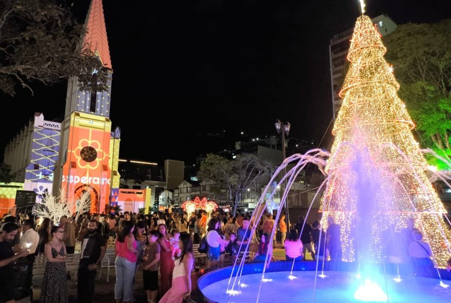 natal-em-teresopolis-um-espetaculo-de-luzes-e-magia-na-serra natal-em-teresopolis-um-espetaculo-de-luzes-e-magia-na-serra