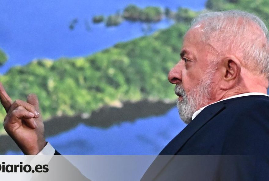 AME665. BELÉM (BRASIL), 19/11/2025.- El presidente de Brasil, Luiz Inácio Lula da Silva, asiste a una rueda de prensa este miércoles, en el Centro de Convenciones Hangar donde se realiza la COP30, en Belém (Brasil). EFE/ Andre Borges