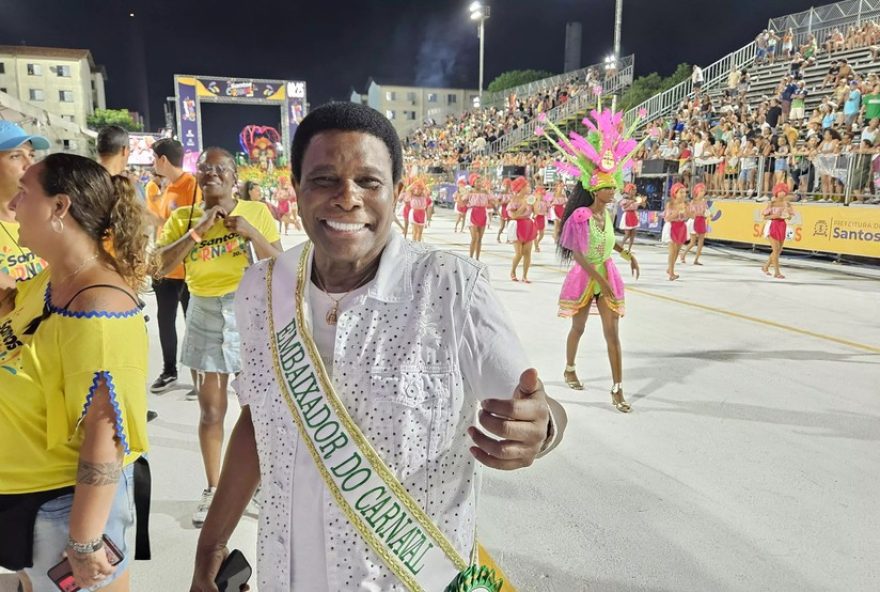 neguinho-da-beija-flor-se-despede-da-sapucai-e-segue-como-embaixador-do-carnaval-de-santos2C-sp