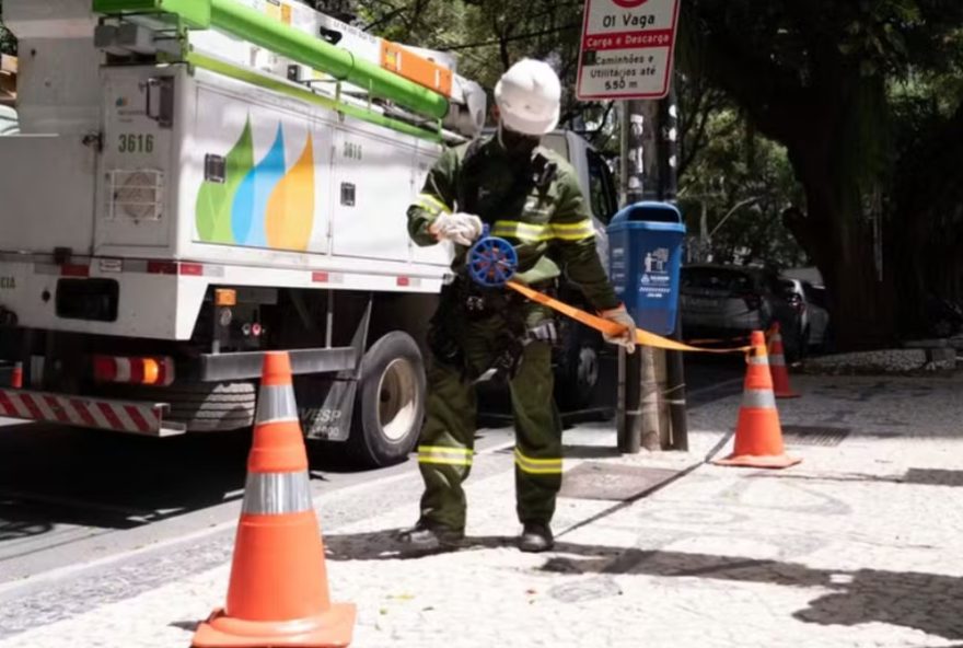 neoenergia-coelba-abre-150-vagas-para-eletricistas-em-obras-na-bahia3A-inscricoes-online-ate-31-de-agosto