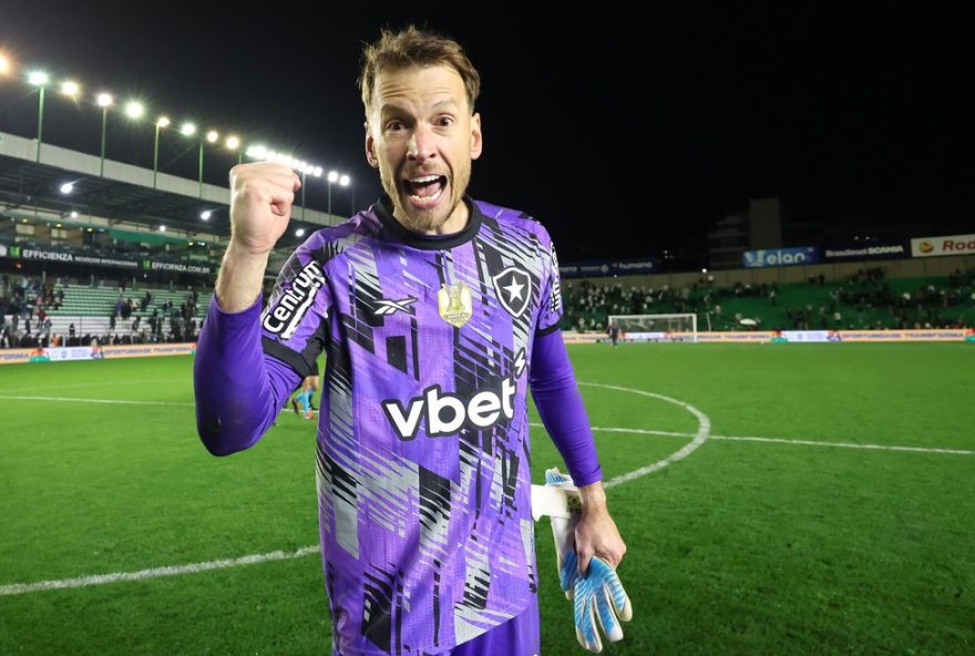 neto-estreia-com-vitoria-e-se-destaca-pelo-botafogo-no-sul