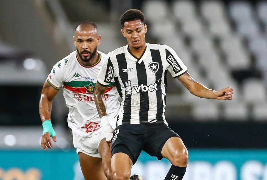 newton-brilha-e-garante-vitoria-do-botafogo-no-campeonato-carioca