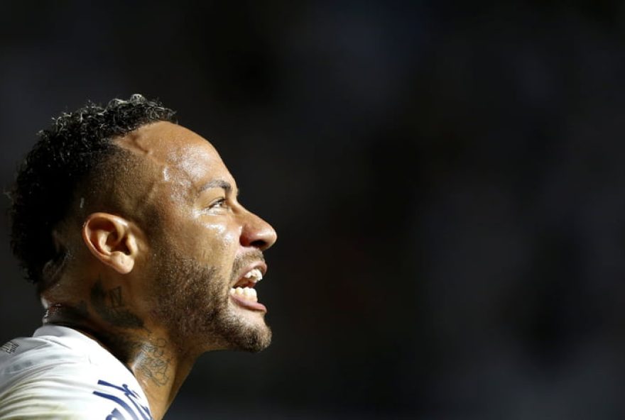 neymar-inicia-no-banco-de-reservas-na-semifinal-do-paulista-entre-santos-e-corinthians
