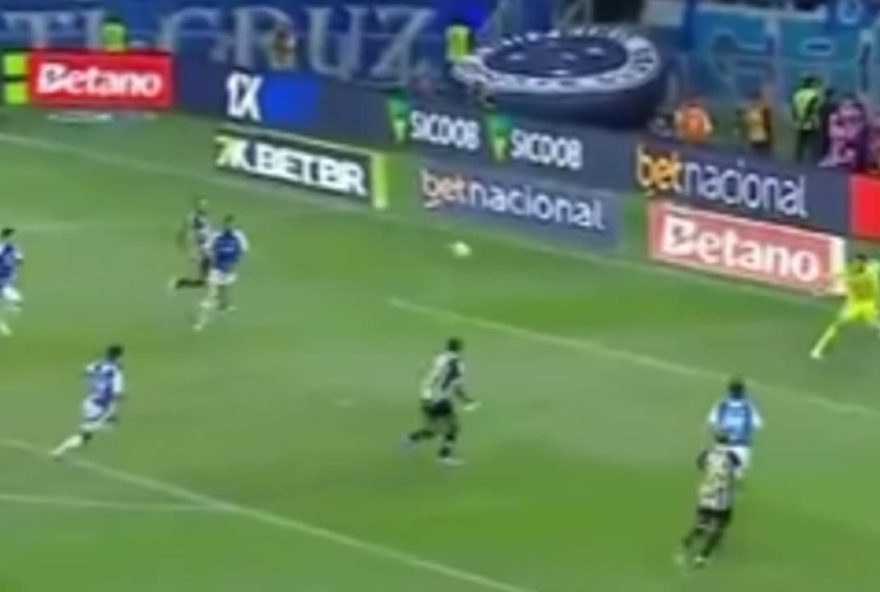 neymar-perde-gol-inacreditavel-em-jogo-entre-cruzeiro-e-santos3A-inacreditavel