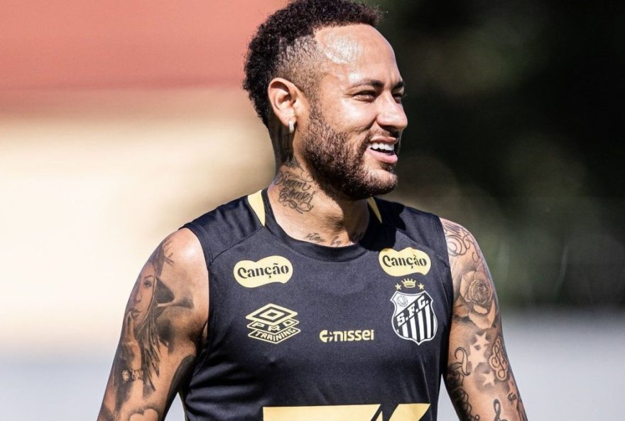 neymar-retorna-aos-treinos-visando-classico-com-o-corinthians3A-possivel-retorno-ao-santos-ainda-no-final-do-mes