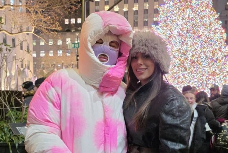 neymar-usa-disfarce-para-turistar-em-nova-york-com-bruna-biancardi3B-veja neymar-usa-disfarce-para-turistar-em-nova-york-com-bruna-biancardi3B-veja