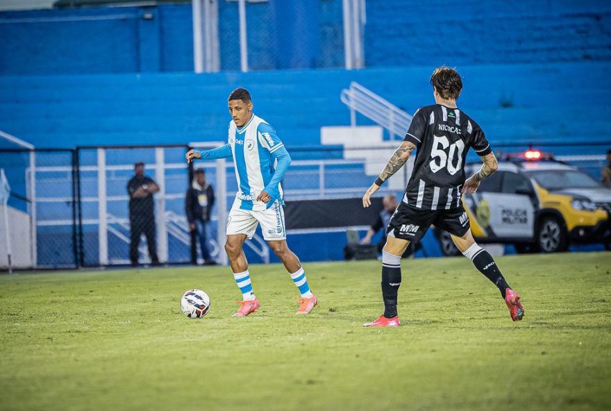 nicolas-celebra-50-jogos-pelo-figueirense-e-reflete-sobre-superacao-de-lesoes