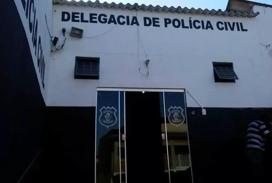 Ex-vereador de Niquelândia é preso após agredir filha e enteada