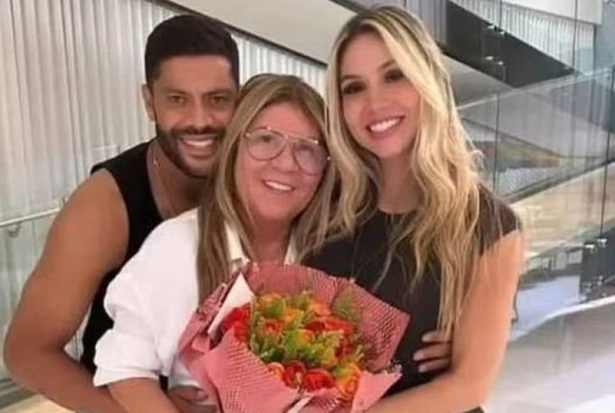 nires-angelo-celebra-novo-casamento-de-hulk-paraiba-e-manda-indireta-a-ex-em-redes-sociais