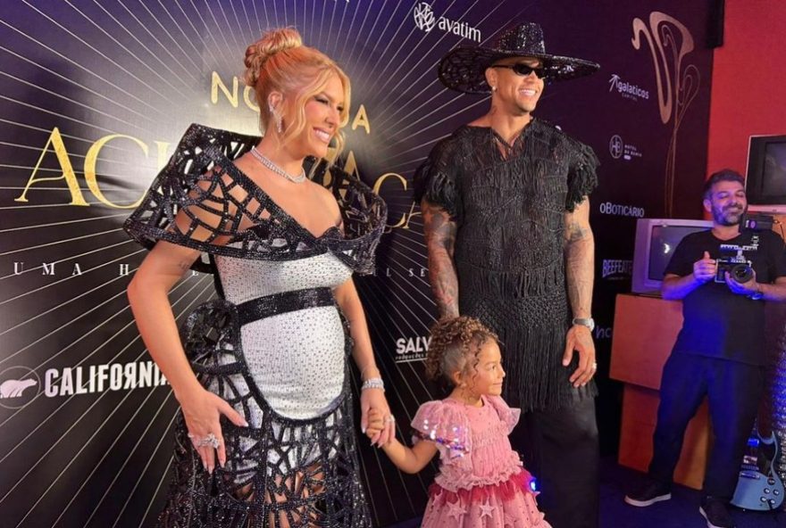 noite-da-aclamacao3A-evento-beneficente-reune-famosos-em-salvador-para-arrecadar-doacoes-as-osid-e-homenagear-raul-seixas noite-da-aclamacao3A-evento-beneficente-reune-famosos-em-salvador-para-arrecadar-doacoes-as-osid-e-homenagear-raul-seixas