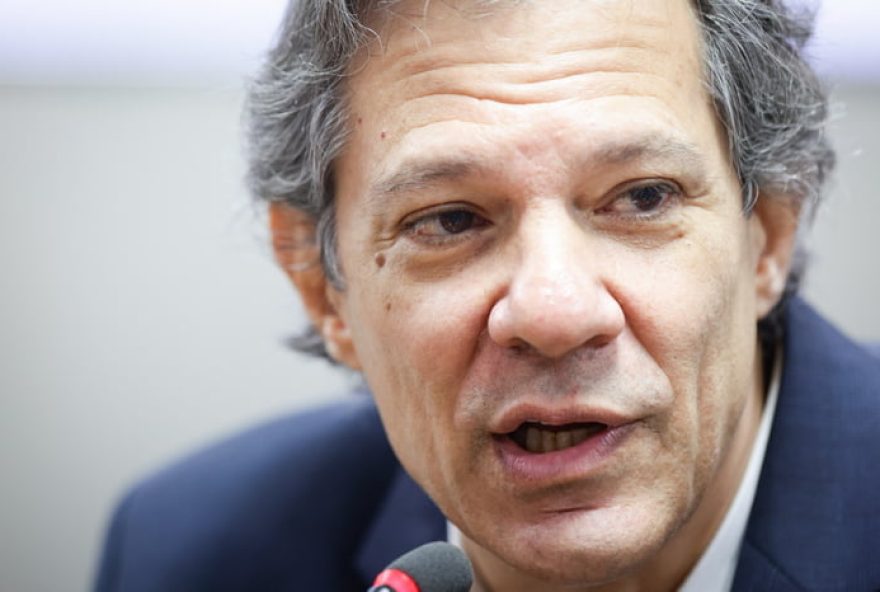 nomeacao-estrategica-de-gleisi-no-governo-fortalece-posicao-de-haddad-analise-da-camara-e-do-centrao