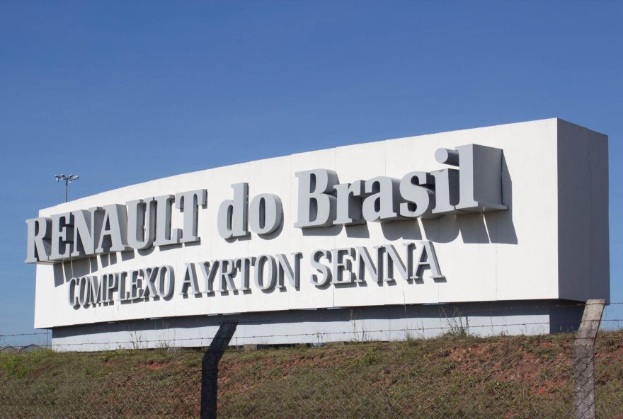 COVID-19 CURITIBA, RENAULT ASSEMBLY FACTORY PR - Curitiba - 06/20/2020 - COVID-19 CURITIBA, RENAULT DO BRASIL - Renault do Brasil factory plaque in the city of Sao Jose dos Pinhais this Friday (19). The Ayrton Senna complex, in the metropolitan region of Curitiba, has been producing in Brazil since 1998. With the worst result of trade during the pandemic caused by COVID-19 (Coronavirus), the company bet on online sales to overcome the crisis, with invoice prices factory, delivering vehicles to customers' addresses. Photo: Robson Mafra / AGIF (Photo by Robson Mafra / AGIF via AFP)