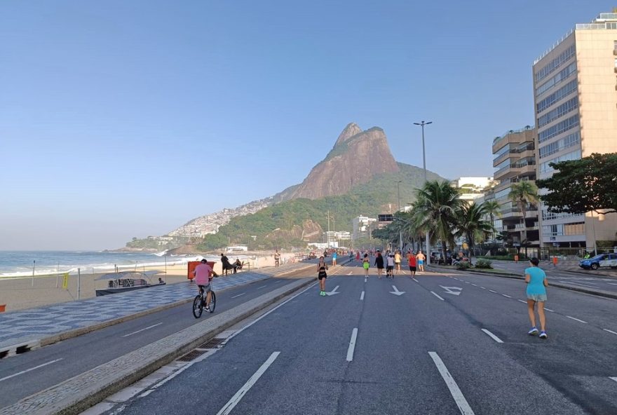 novas-regras-para-quiosques-e-ambulantes-nas-praias-do-rio-geram-multas-e-apreensoes
