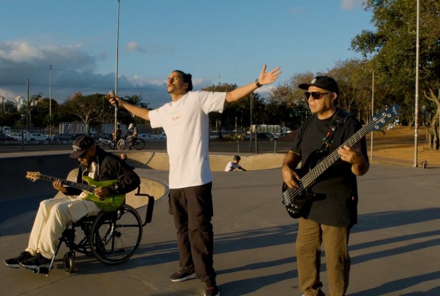 novo-single-de-pedro-beydoun-mistura-reggae-com-ritmos-urbanos-em-homenagem-a-diversidade-e-inclusao