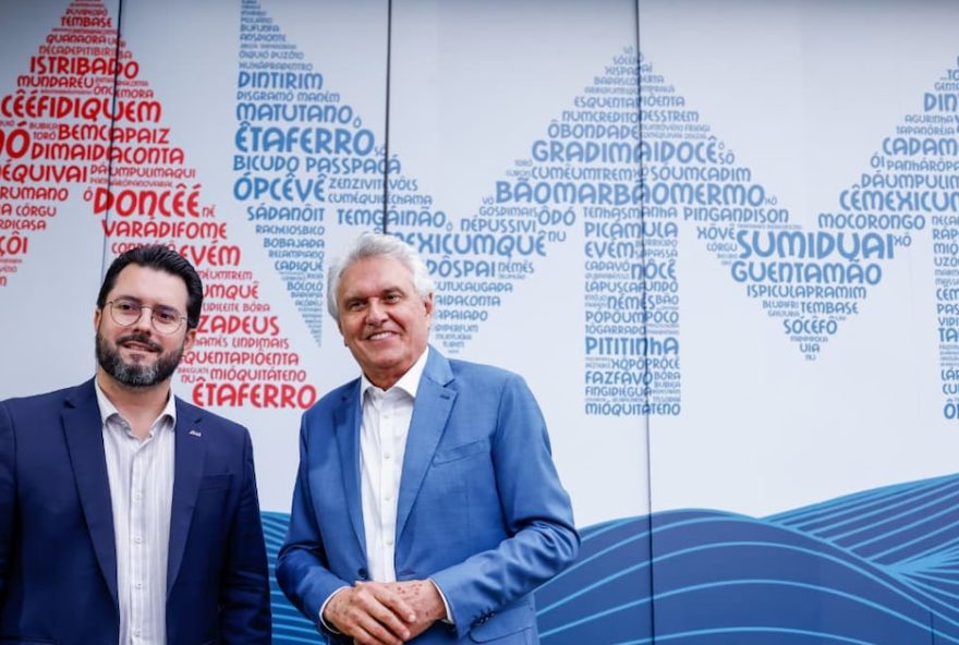 o-afago-de-caiado-aos-prefeitos-de-minas-para-se-cacifar-na-disputa-presidencial-de-2026