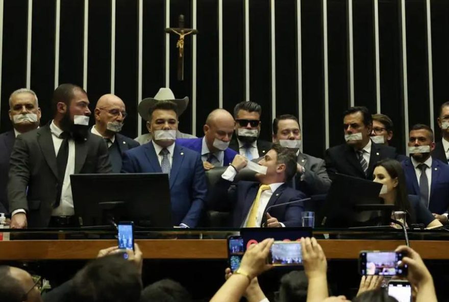 o-motim-de-agosto-provocou-mudancas-na-direita-e-diminuiu-o-fascismo