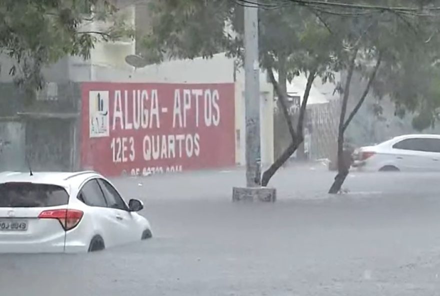 obra-na-av.-heraclito-graca-nao-resolvera-alagamentos2C-alerta-prefeito-de-fortaleza