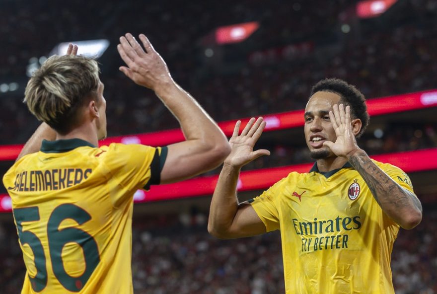 okafor-brilha-e-garante-vitoria-do-milan-sobre-o-liverpool-em-amistoso-emocionante