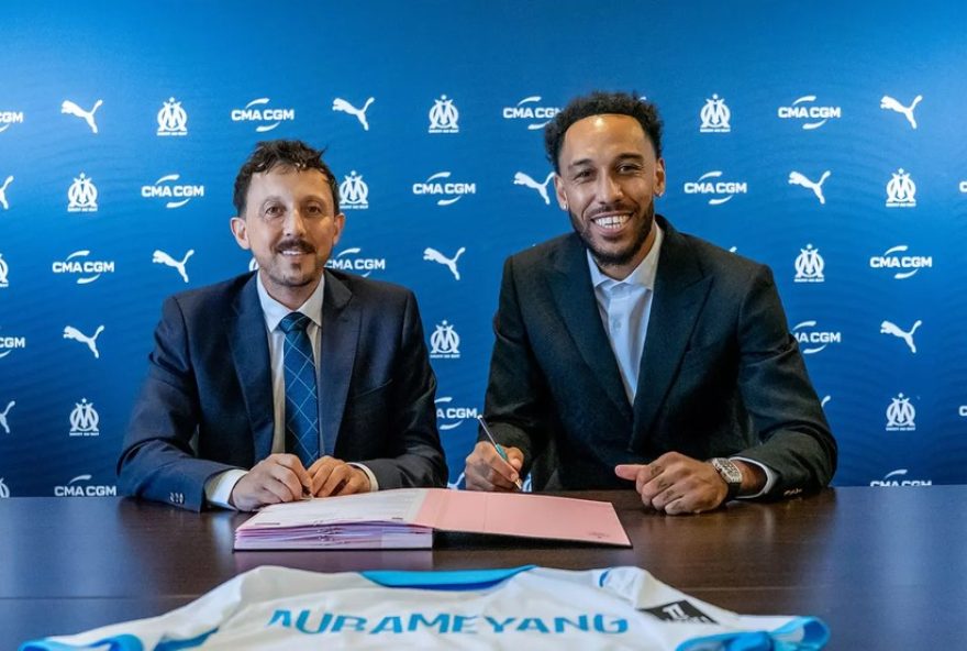 olympique-anuncia-retorno-de-aubameyang3A-22um-raio-pode-cair-duas-vezes22-contratado-ate-20272C-atacante-volta-ao-de-de-marselha-para-brilhar-novamente