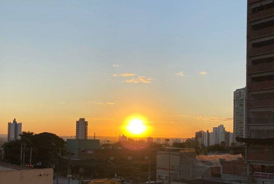 onda-de-calor-em-goias3A-alerta-vermelho-do-inmet-para-33-cidades-do-sul-goiano onda-de-calor-em-goias3A-alerta-vermelho-do-inmet-para-33-cidades-do-sul-goiano