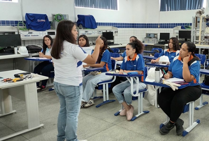 onde-encontrar-cursos-gratuitos-de-idiomas2C-formacao-para-doulas-e-mais-no-grande-recife3A-confira-as-oportunidades-no-pega-a-dica-do-de