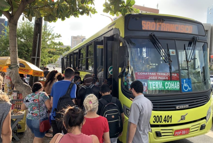 onibus-gratuitos-em-sao-luis-para-participantes-do-enem-nos-domingos3A-saiba-como-garantir-seu-transporte-seguro-e-gratuito