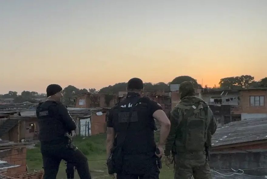 operacao-22liberdade22-da-policia-civil-combate-trafico-de-drogas-no-guama2C-em-belem3A-mais-de-350-policiais-em-acao