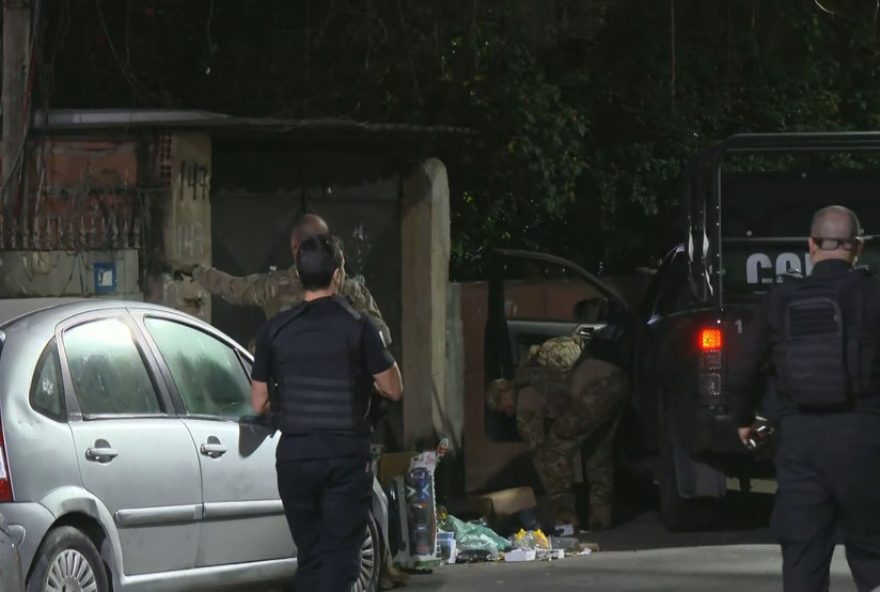 operacao-abraccio3A-grupo-criminoso-e-desmantelado-apos-compartilhamento-de-imagens-intimas-em-acao-que-resultou-em-prisoes-e-apreensoes