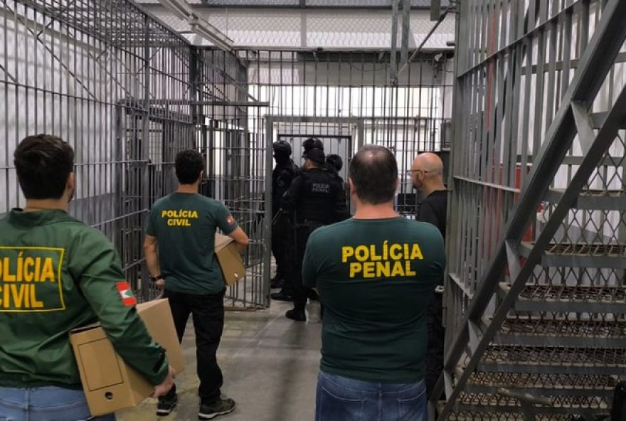 operacao-contra-crimes-de-advogados-e-organizacoes-criminosas-em-sc3A-gaeco-investiga-conexoes-ilicitas