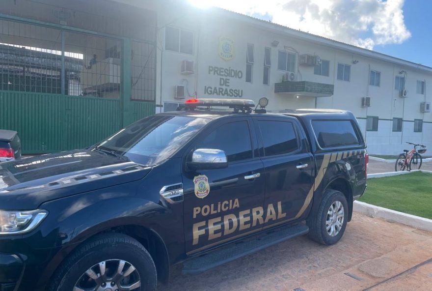 operacao-da-pf-desmantela-esquema-de-corrupcao-em-presidio-no-recife3A-policiais-penais-suspeitos-de-trafico-e-beneficios-a-detentos