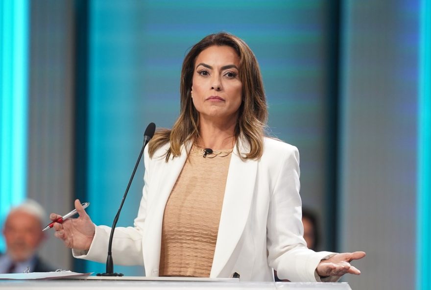 operacao-da-pf-investiga-criacao-de-nudes-falsos-da-senadora-soraya-thronicke-no-rs